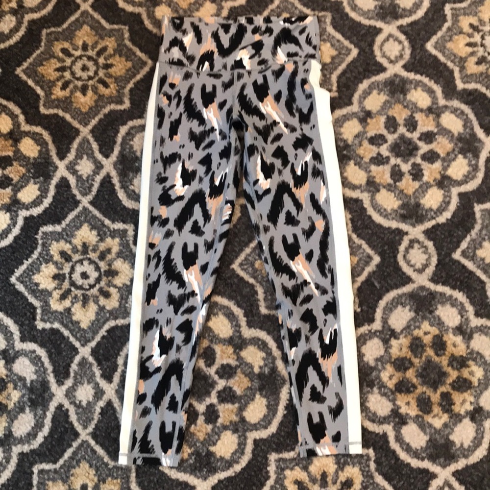 Aerie Leopard Leggings